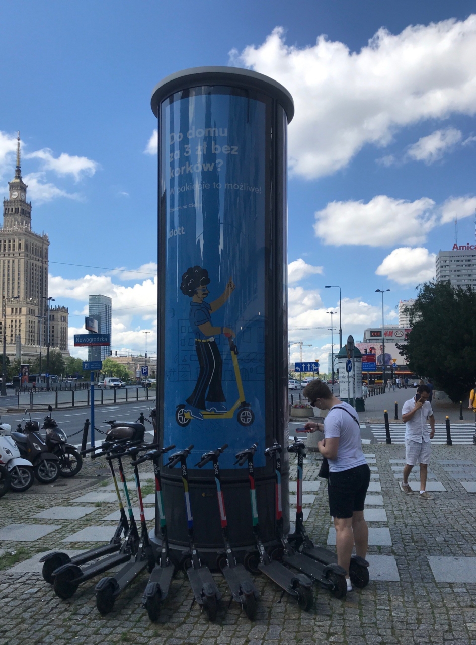 Hulajnogi Dott to sprytny sposób na szybkie pokonywanie miasta